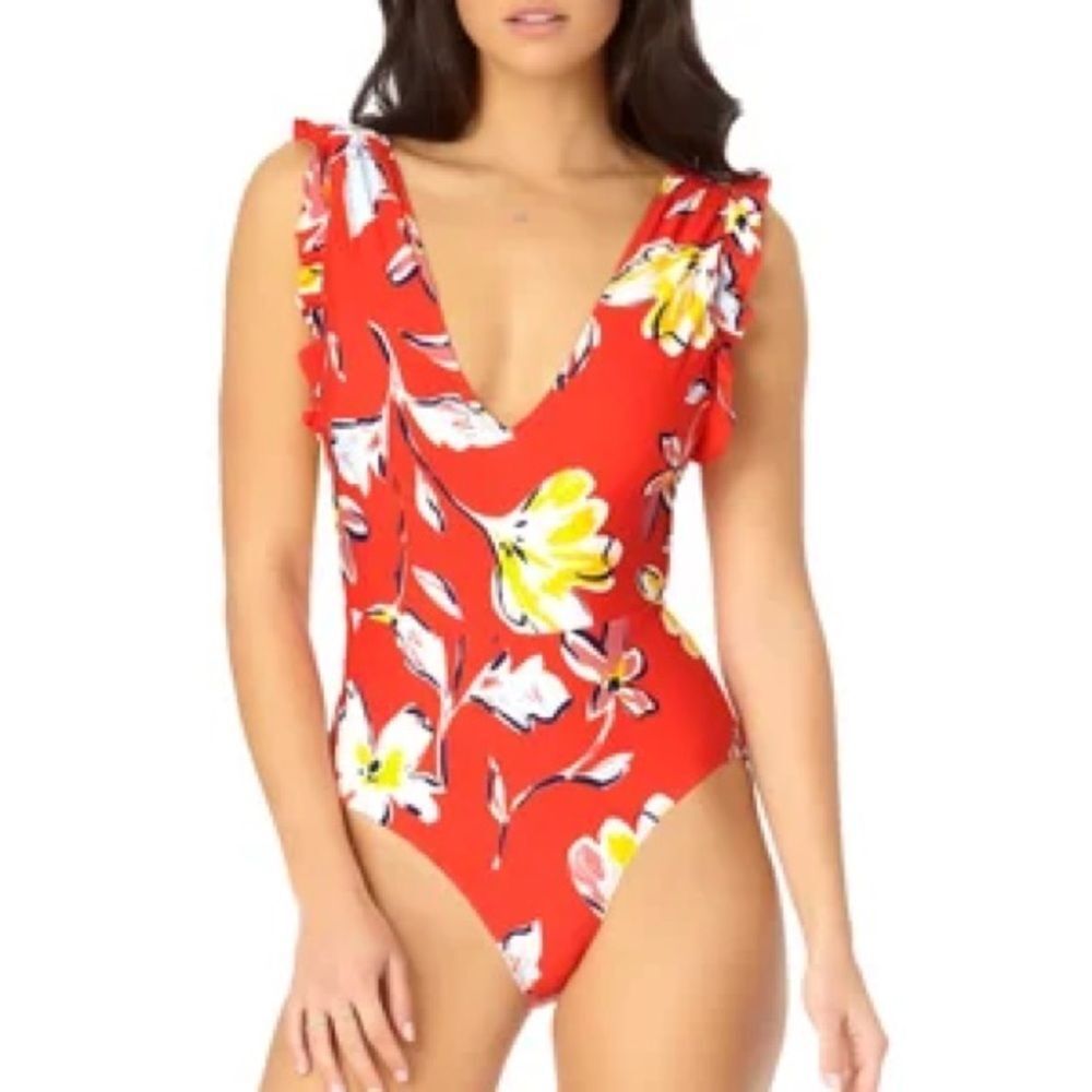 NWT Catalina Women’s Medium Floral Flutter Sleeve One-Piece Swimsuit Orange
